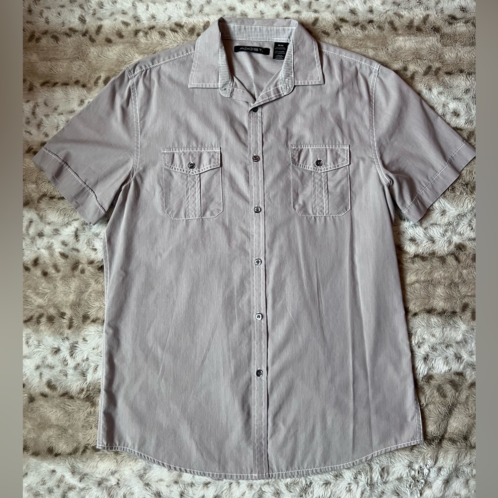 Men’s Axist short sleeve button-up shirt - Medium